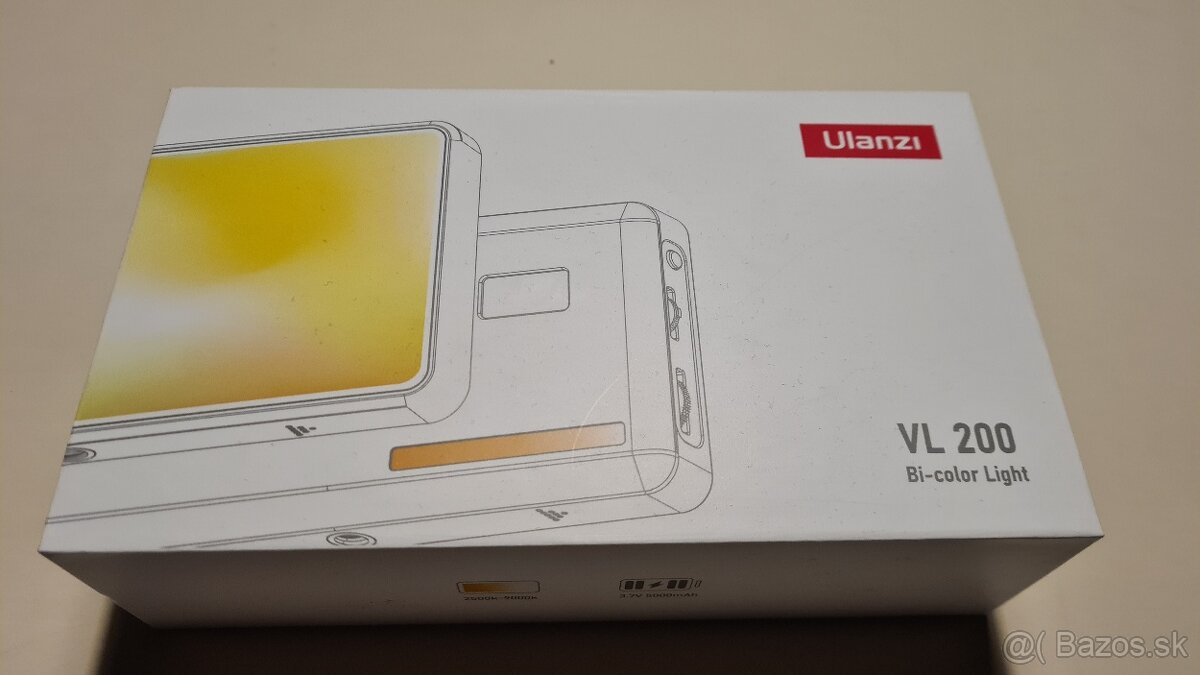 Predam lampu Ulanzi VL 200