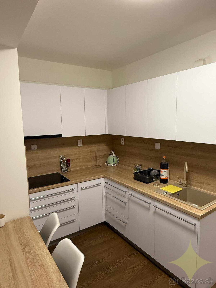 REZERVOVANÉ - PREDAJ, pekný, zariadený 1 izbový byt s balkón