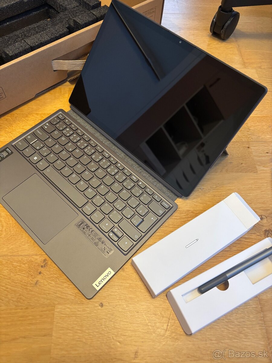 Lenovo IdeaPad Duet 5 12IRU8 Storm Grey