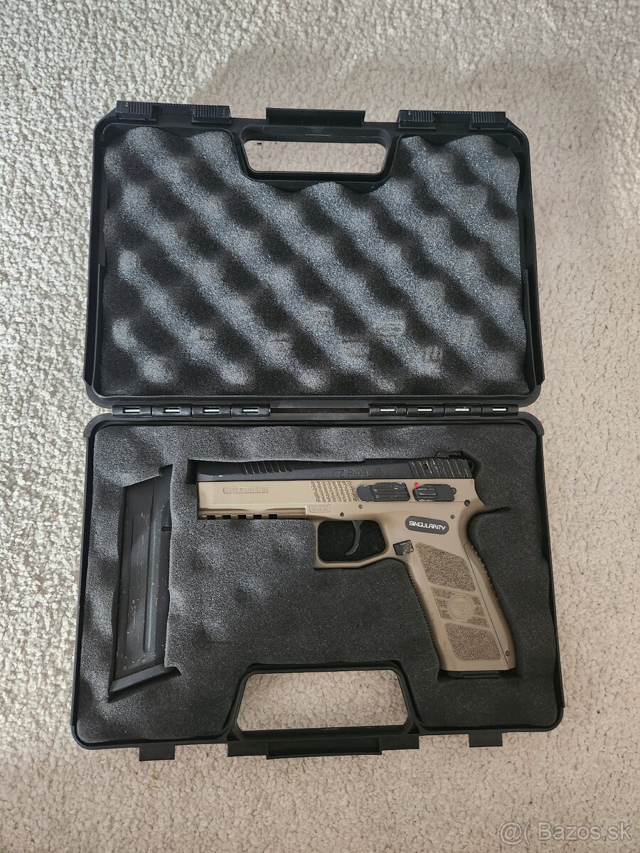 ASG CZ P09 + kufor a zasobnik navyše