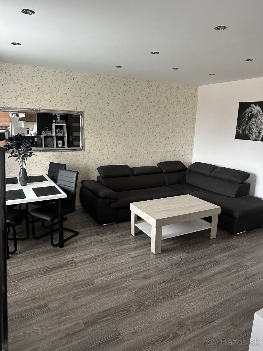 Predam 2 izbovy byt vo Svite