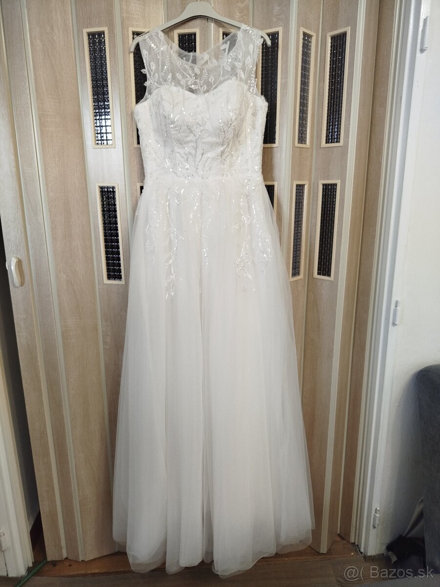 Predám svadobné šaty