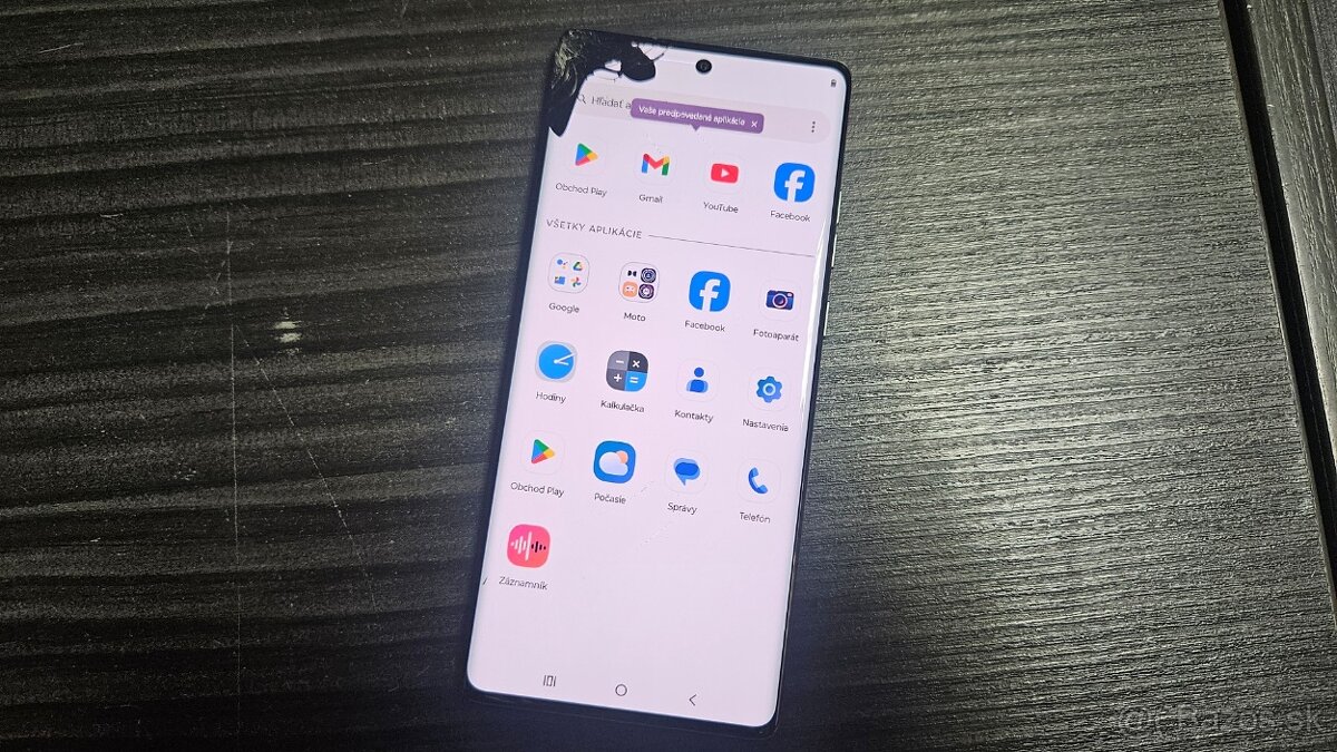 Poškodená Motorola G85 - puknutý lcd