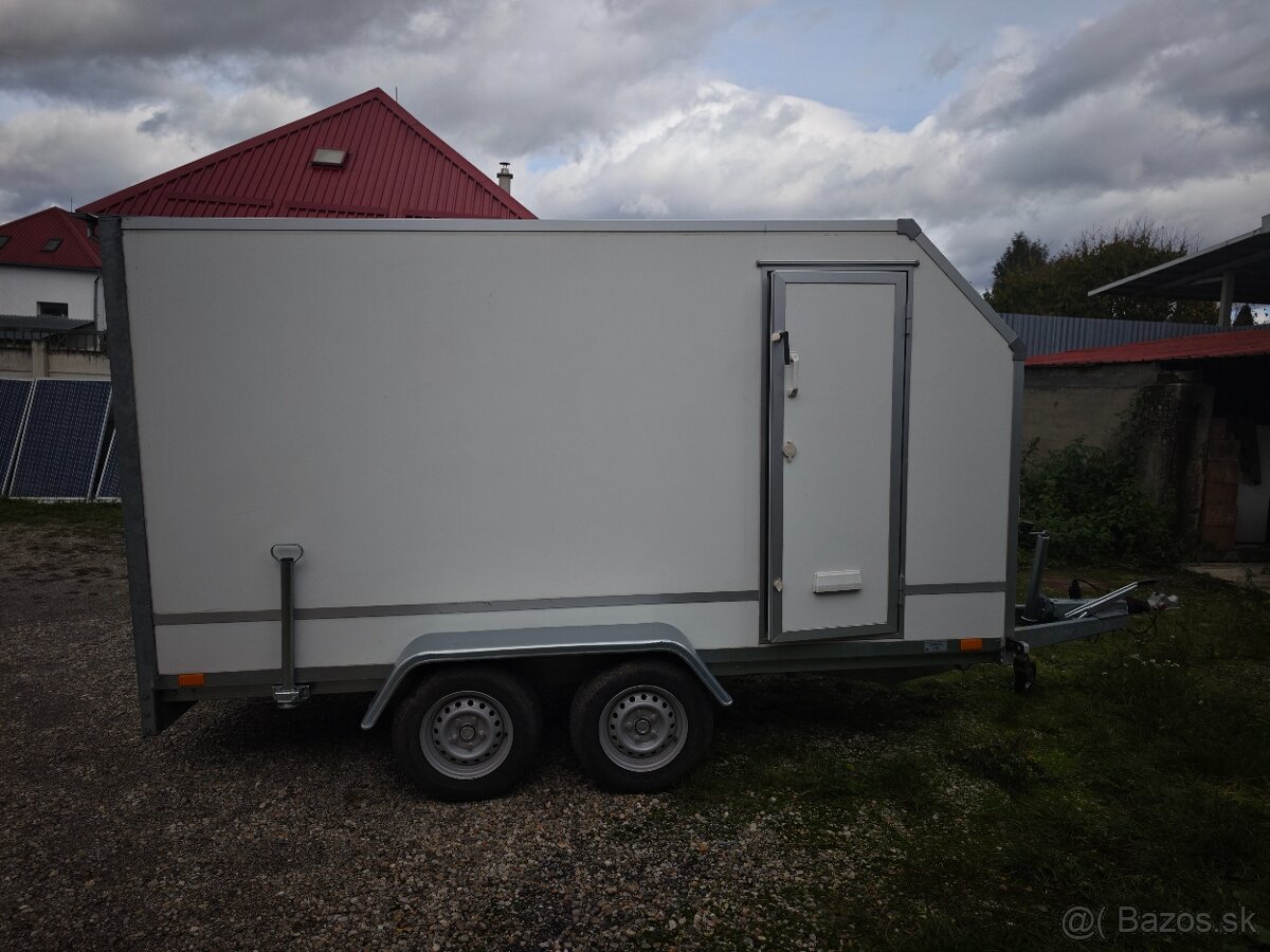 Privesny vozik Autocar F2736HTD R.V. 2023