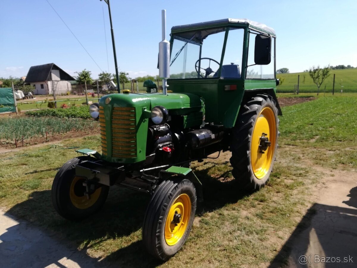 Zetor 25
