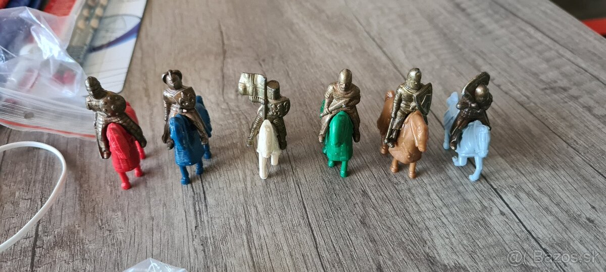 Kinder figúrky - rytieri