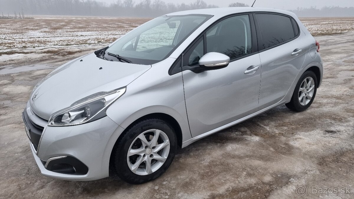 Predám Peugeot 208 1.2 benzín
