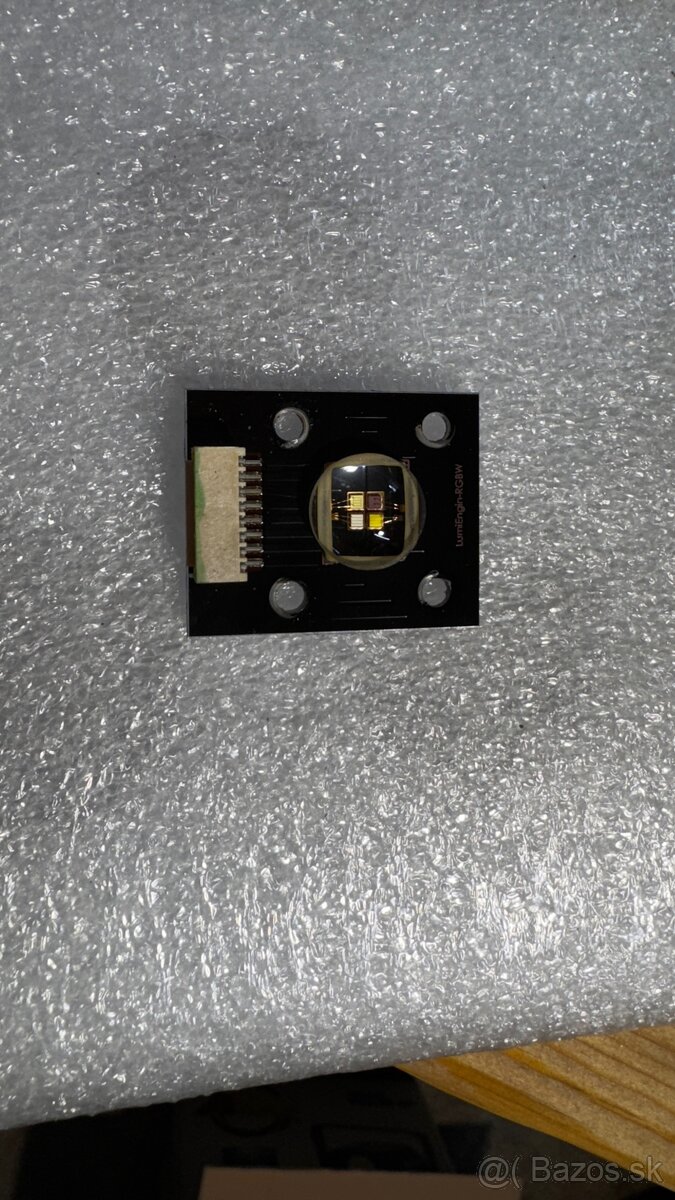 LED RGBW 32w ADJ Quad phase