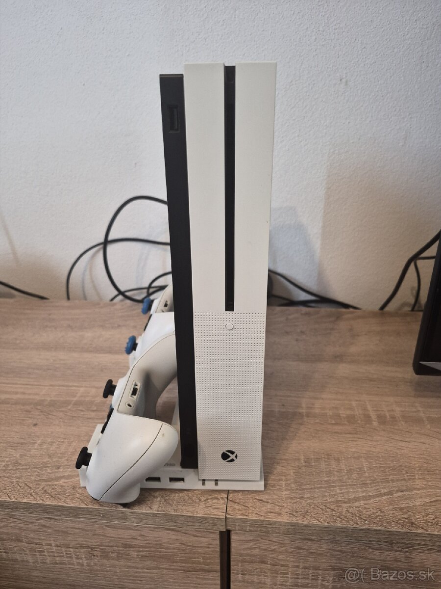 XBOX SERIES ONE S 1 TB