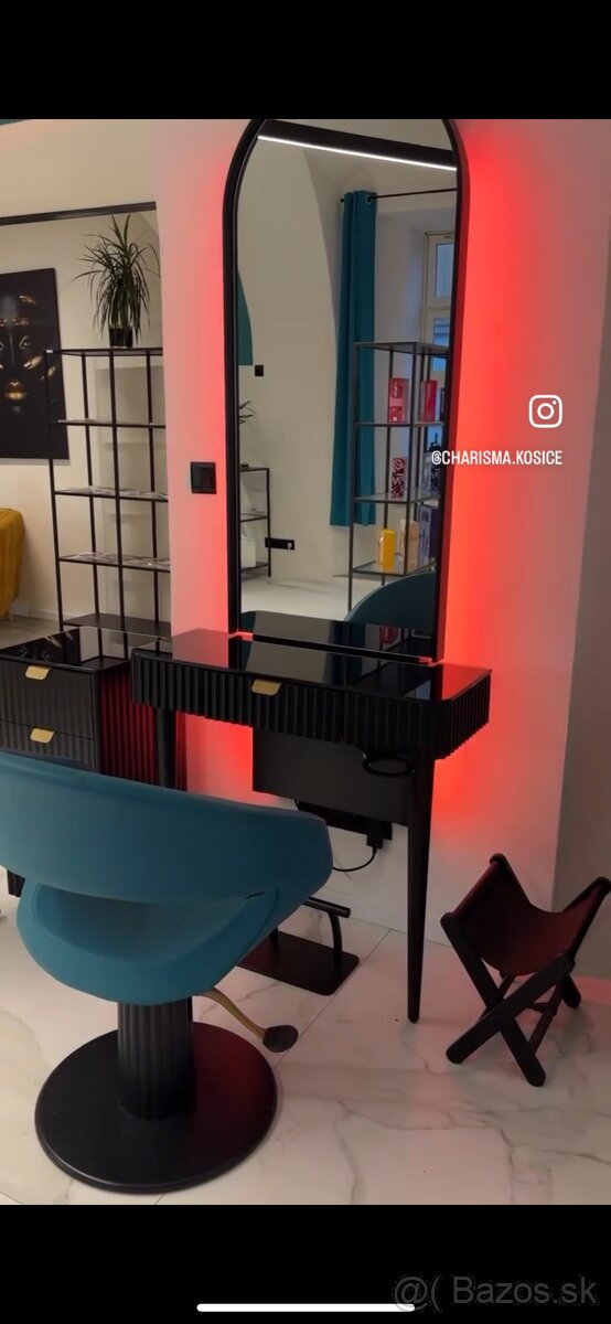 Kadernícke kreslo v centre Košíc na prenájom