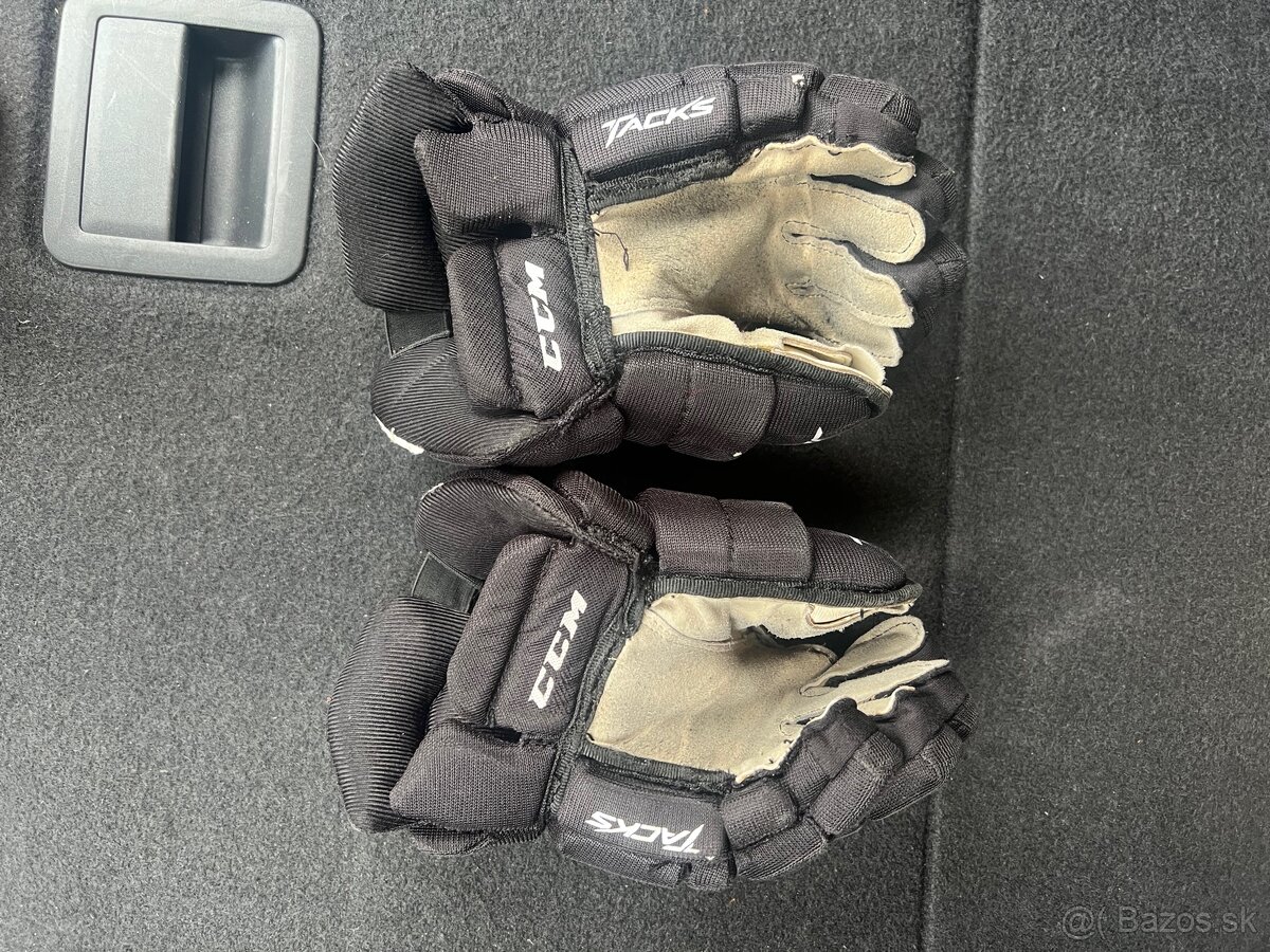 Hokejove rukavice ccm