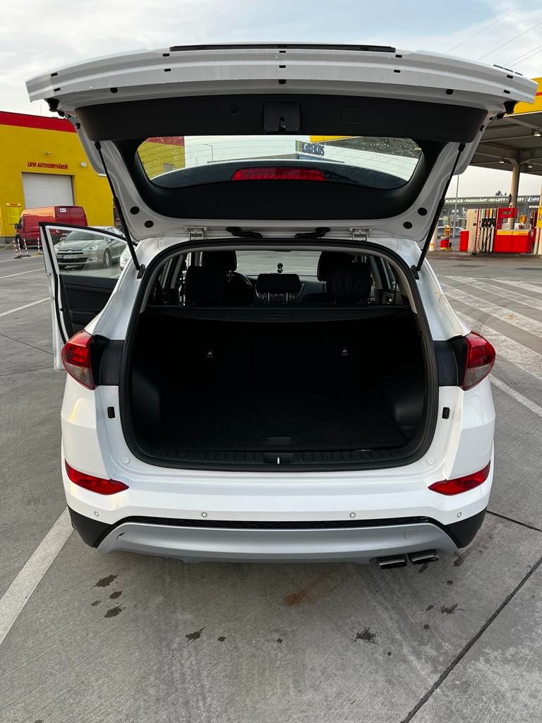 Predám Hyundai Tucson 4×4 1,6 T-GDI benzín automat 1.maj