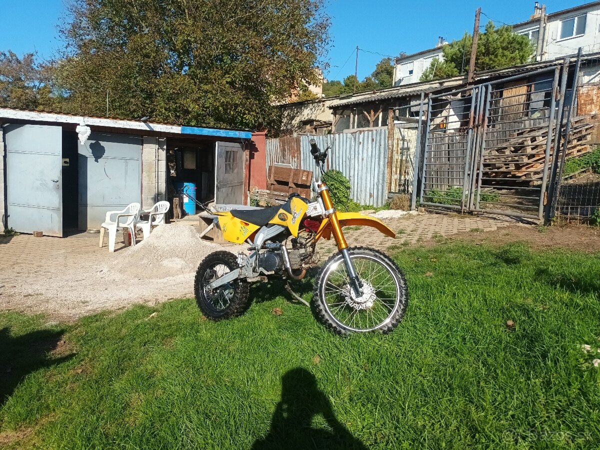 Predám pitbike 140cm