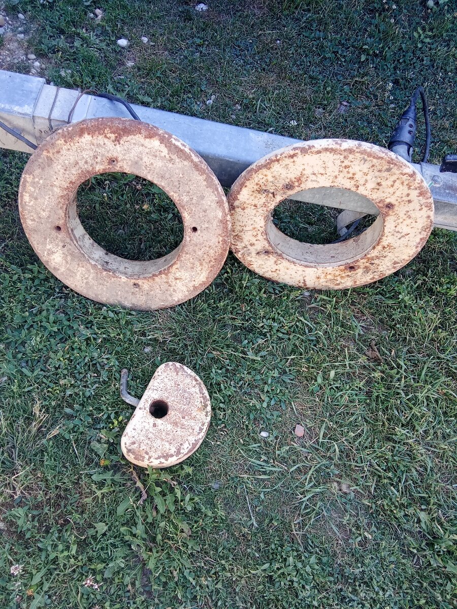 Predam zavazie na malotraktor tera vari