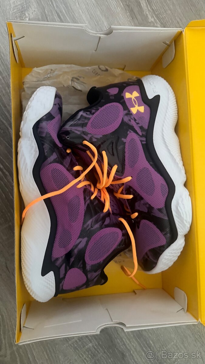 Unisex topánky Under Armour CURRY SPAWN FLOTRO NM