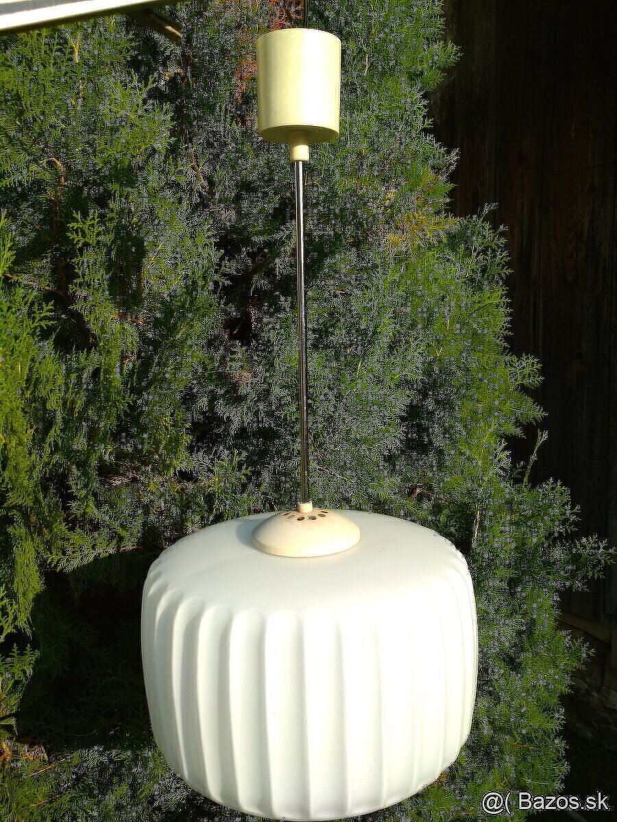 Retro luster, opalove sklo