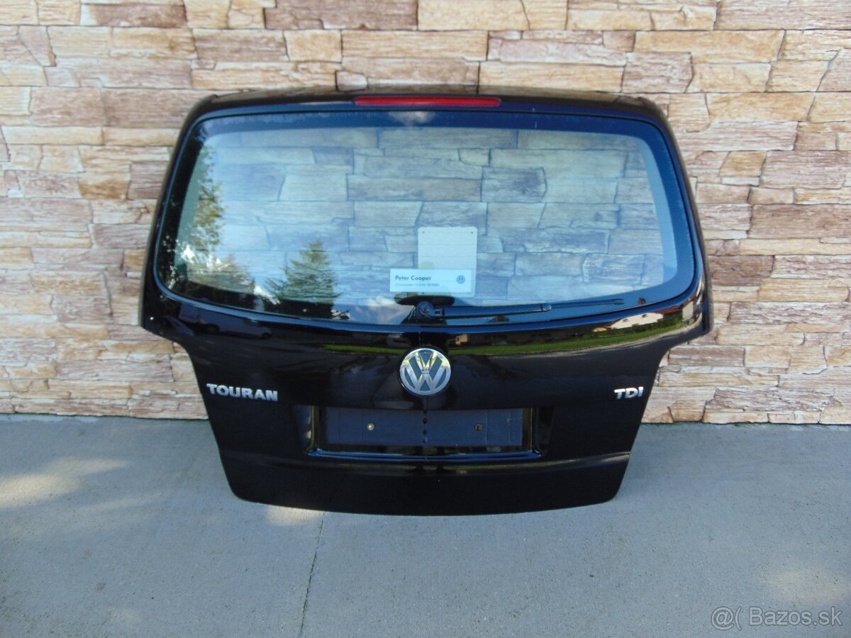 VW TOURAN 03-10 kufrove dvere