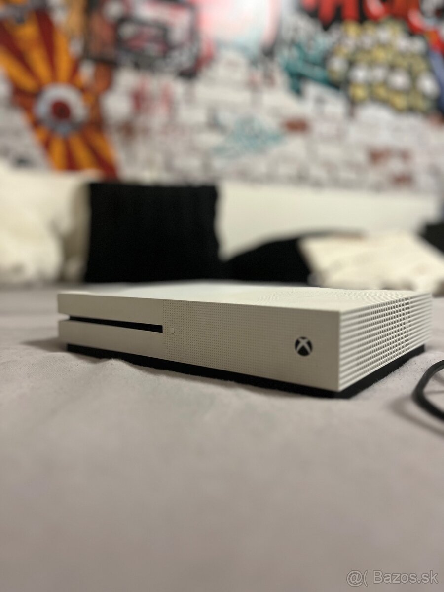 Xbox One S