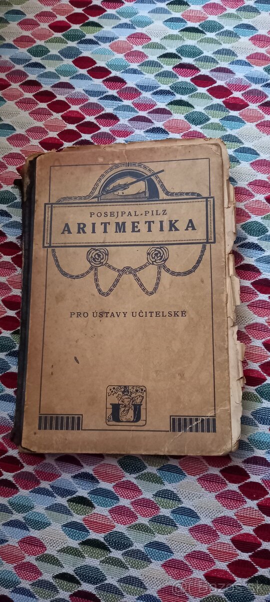 Kniha Aritmetika
