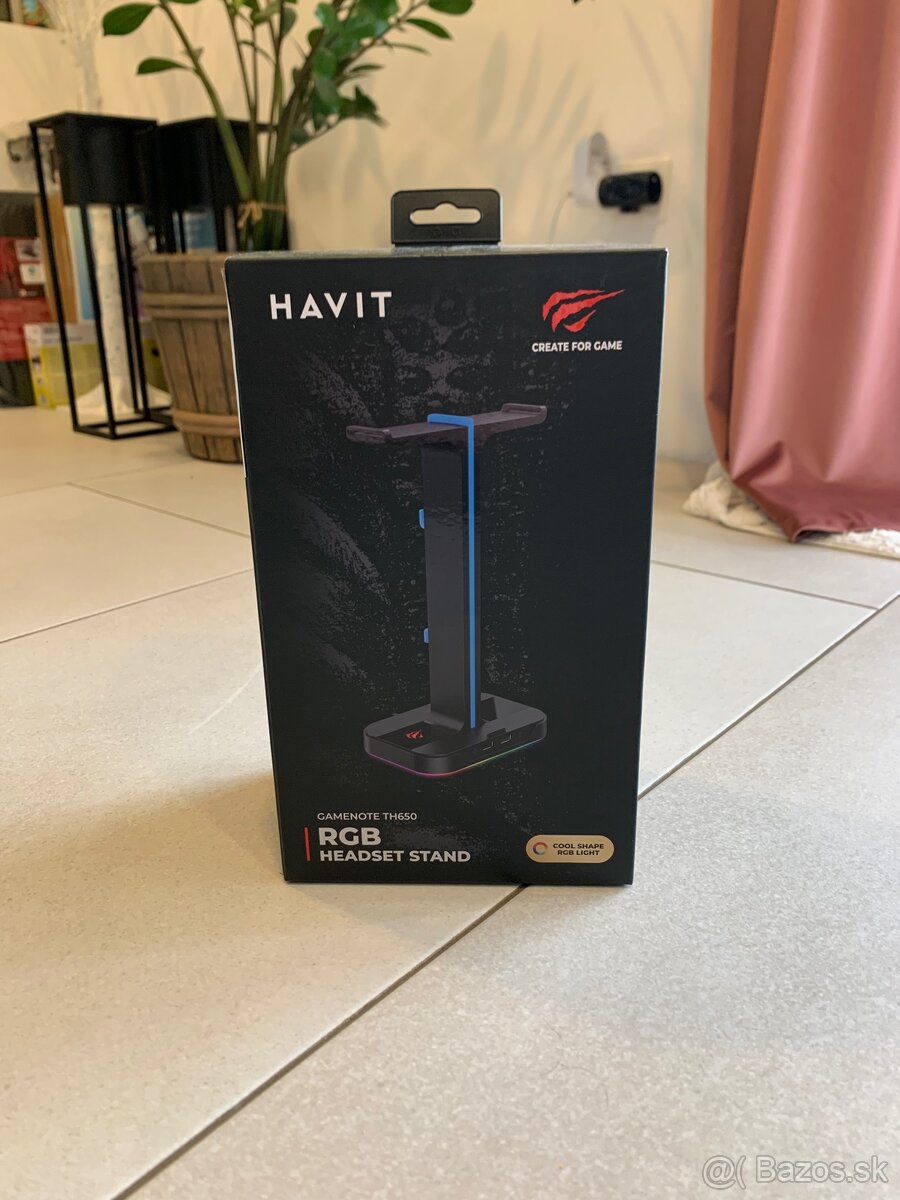 NOVÝ - Stojan na slúchadlá Havit TH650 s RGB podsvietením