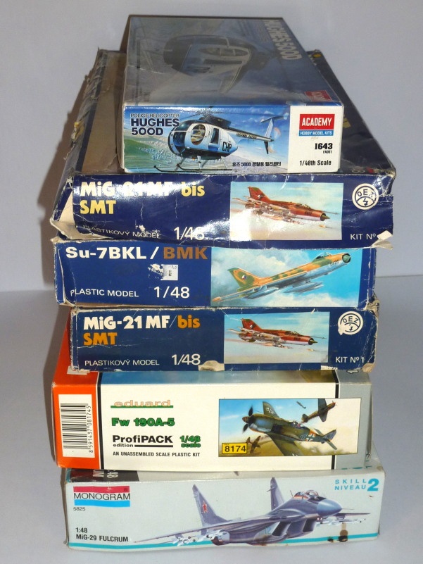 Predám modely platikových lietadiel 1:48
