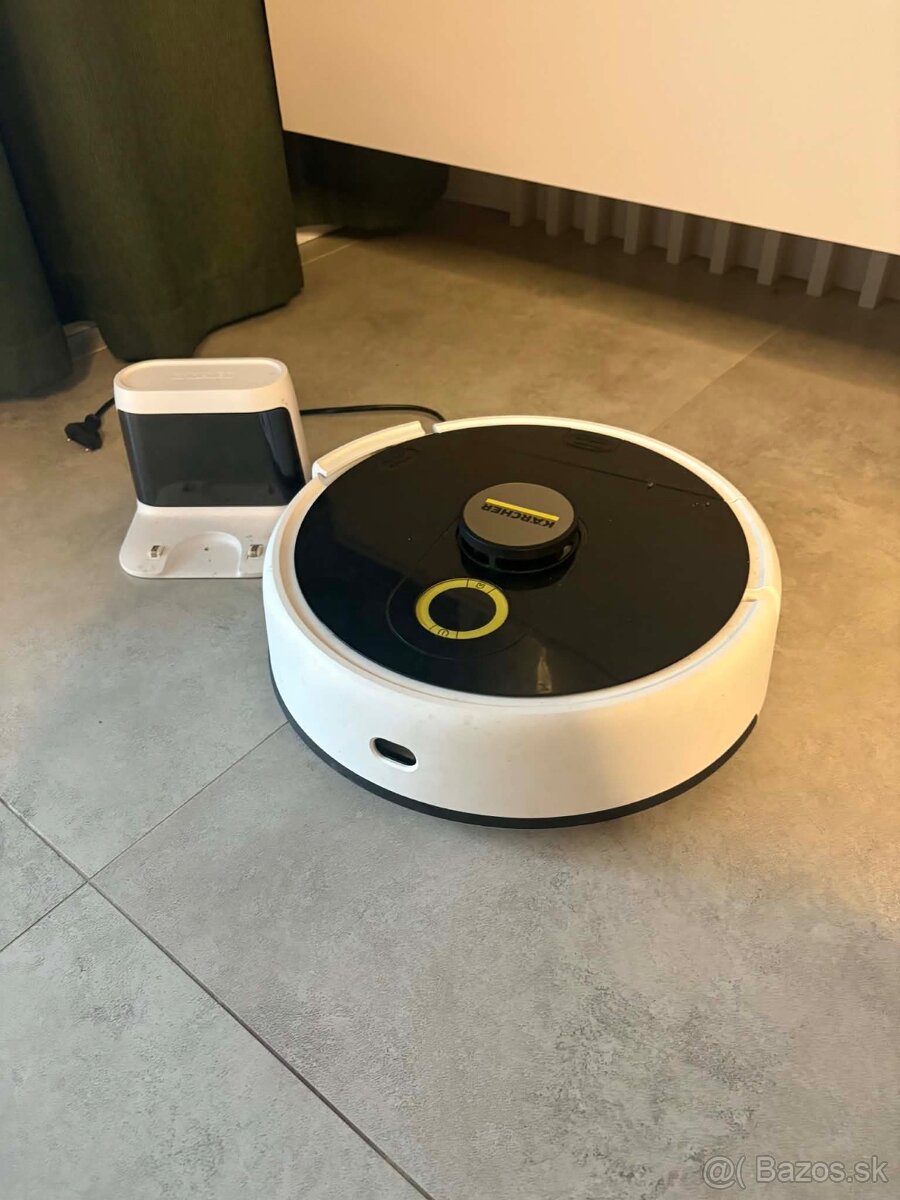 Robotický vysávač-mop Kärcher RCF 3 biely