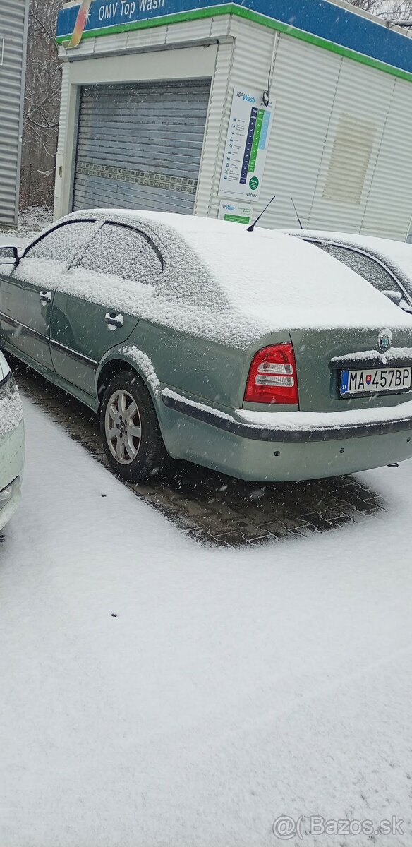 Rozpredám škoda Octavia 1..1.4..16v..