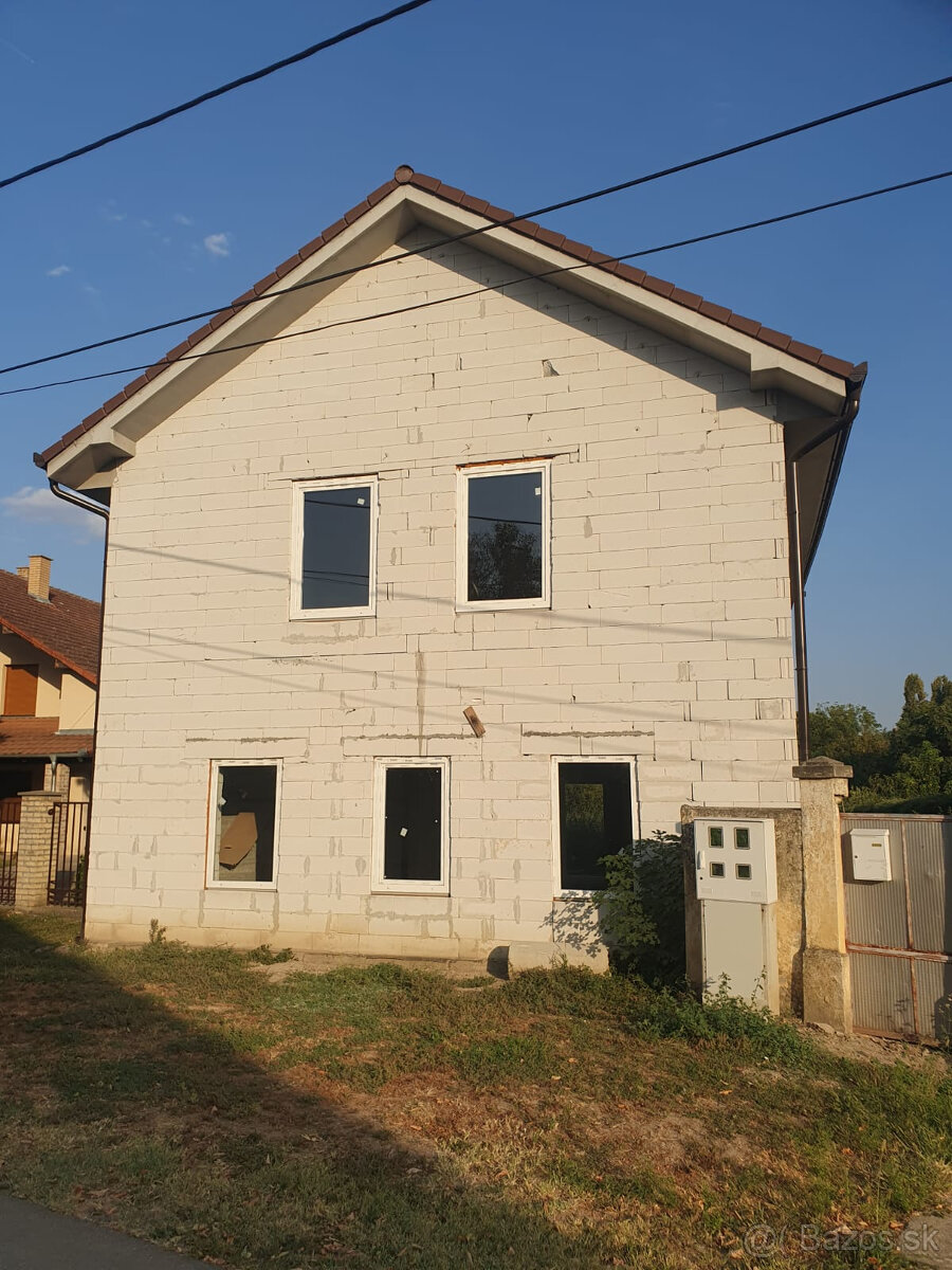 Moderný dom Srbsko - Báčki Petrovec