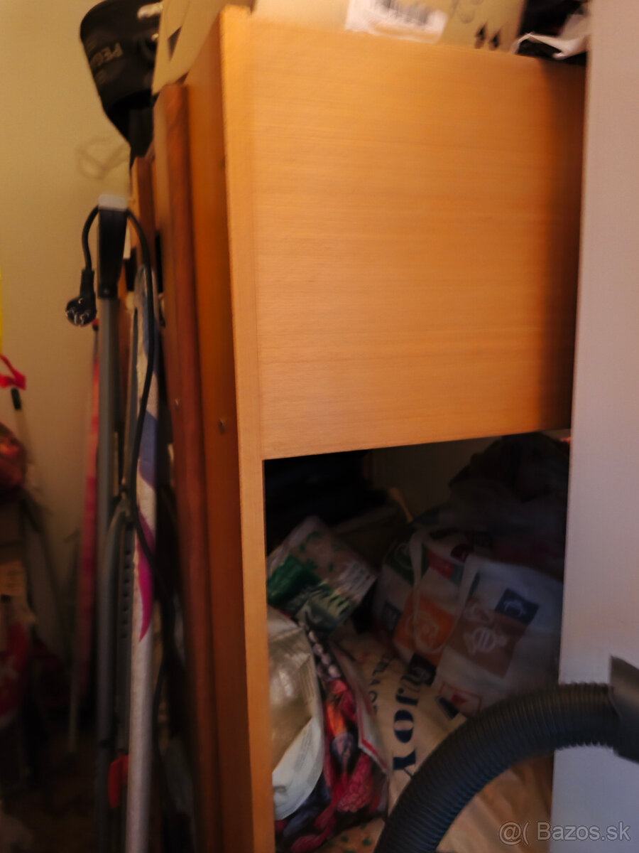 detská poschodová posteľ