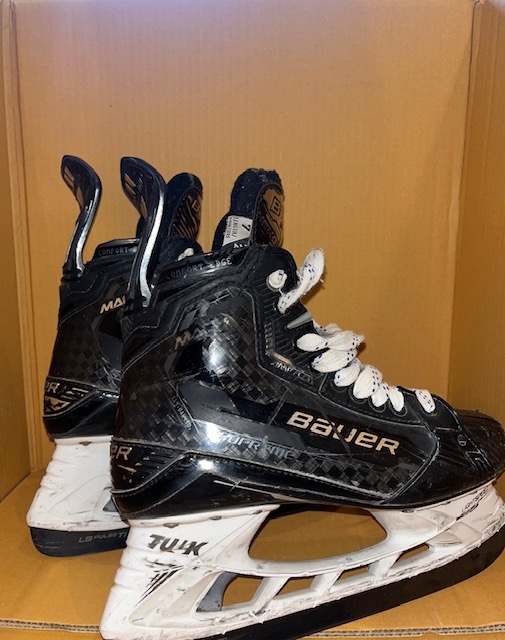 Hokejové korčule Bauer Supreme Mach