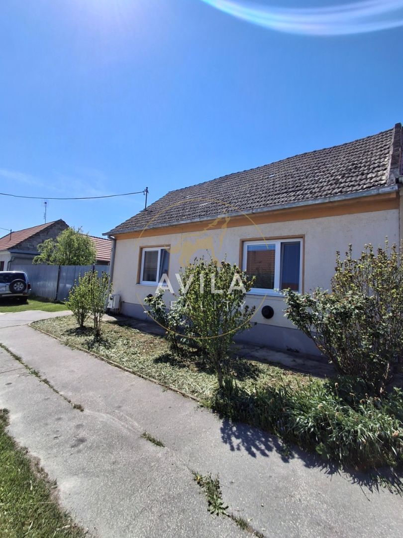 Predaj: 3 izbový rodinný dom v obci Nižná, okr. Piešťany