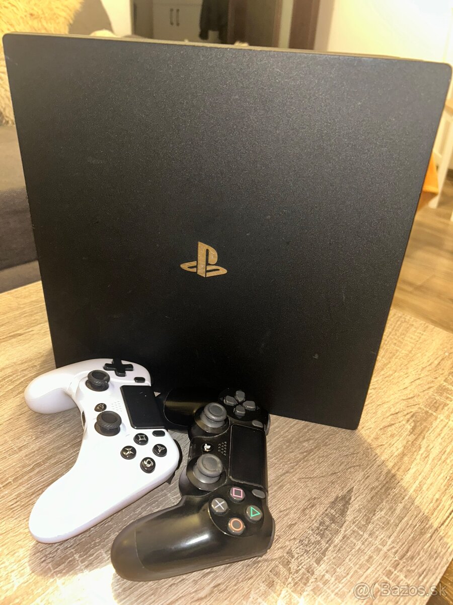 Ps4 Pro 2xjoysticks 3xhry