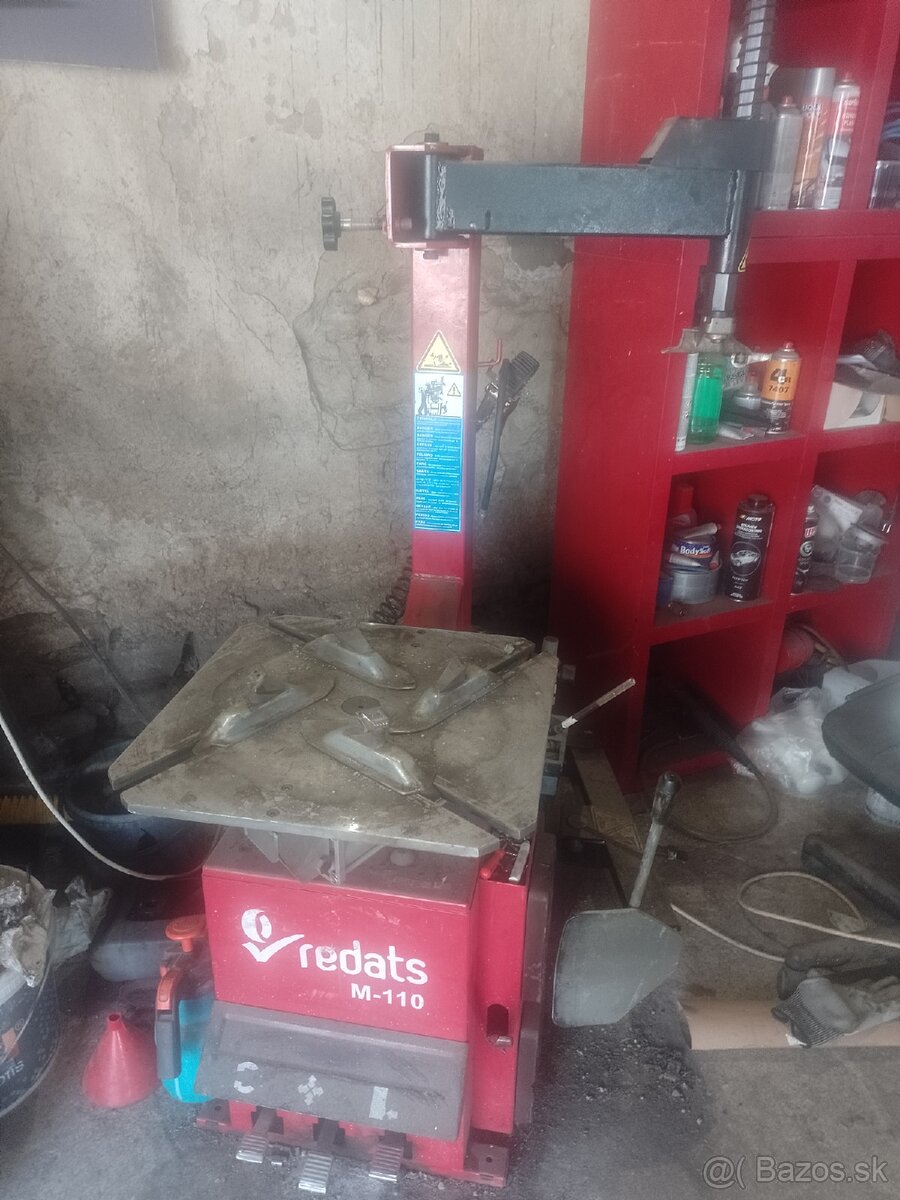 Predám vybavenie pneuservisu.
