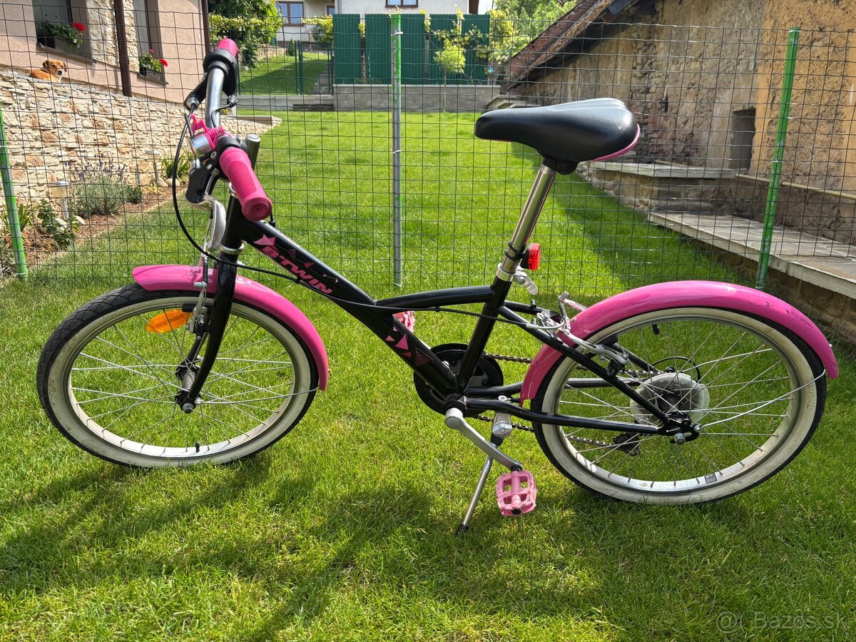 Dievčenský bicykel