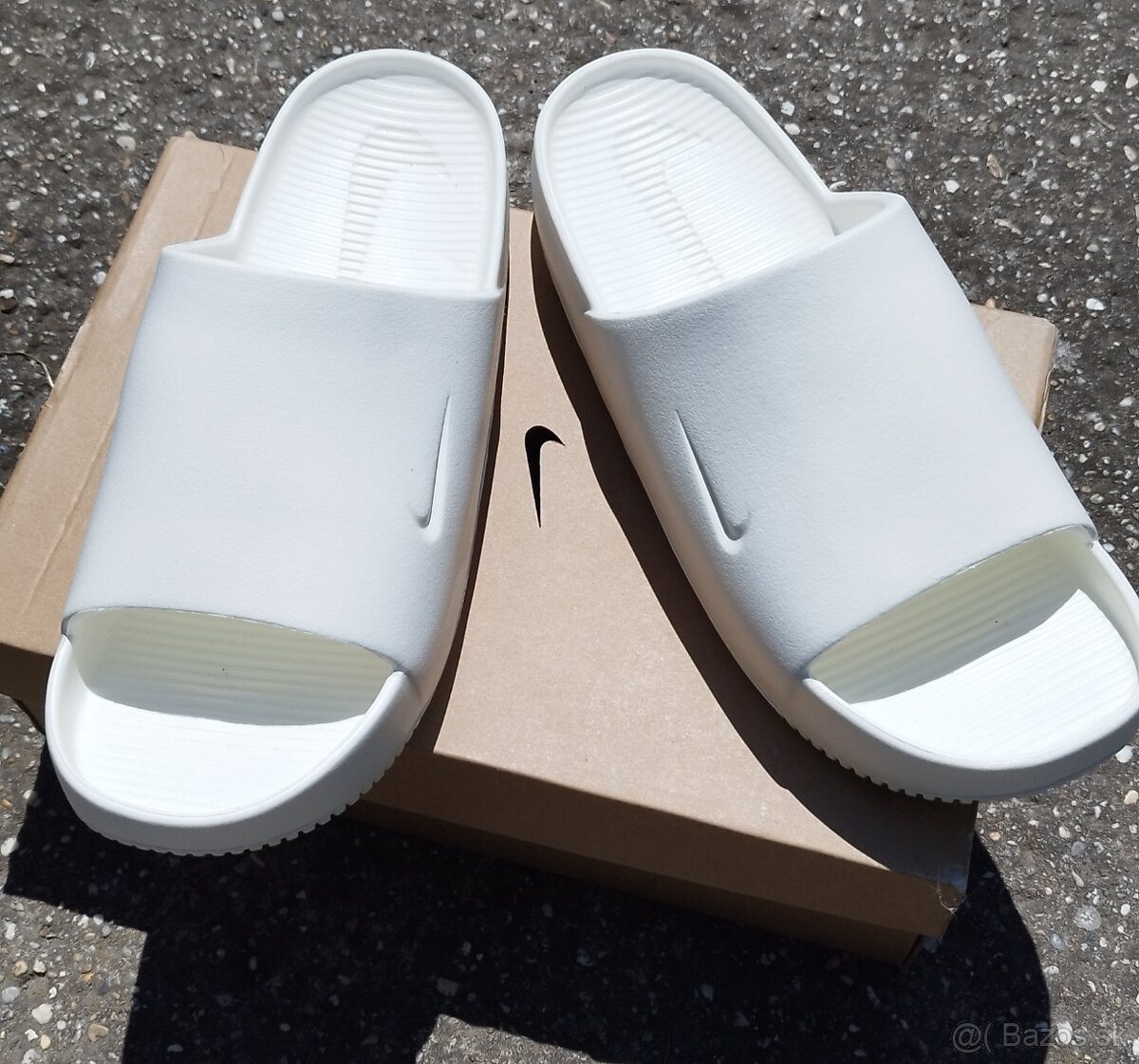 Nike Calm slide