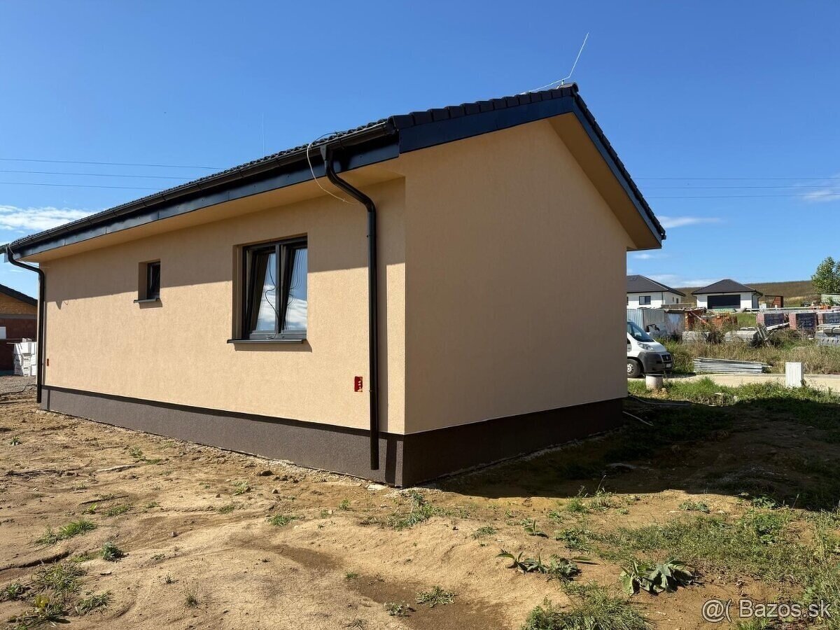 Na predaj rodinný dom v cene bytu s pozemkom, Mirkovce