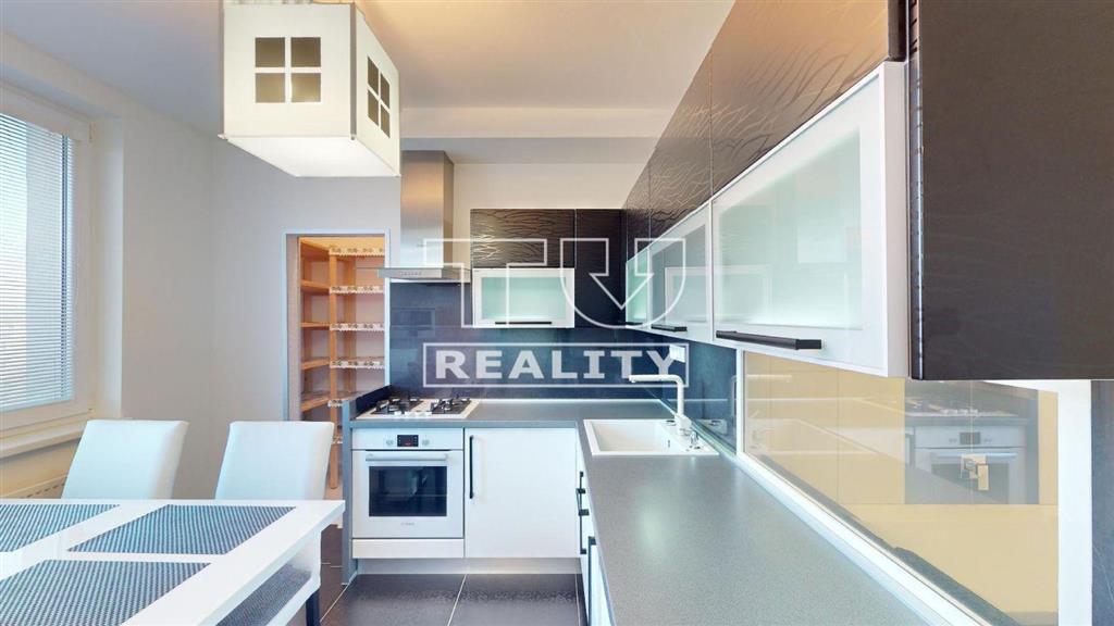 4-IZBOVÝ BYT,KOMPLETNÁ REKONŠTRUKCIA,RUŽINOV-NIVY,78m2