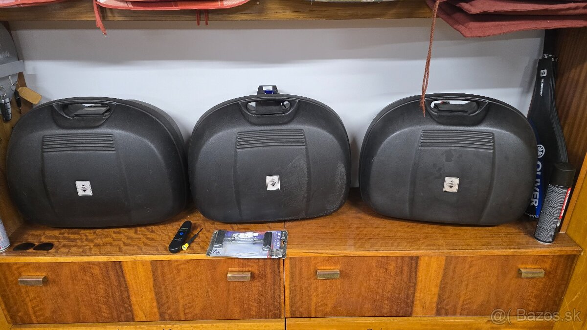 Kufre 46l, nosič givi, bočné kufre, zadný kufor