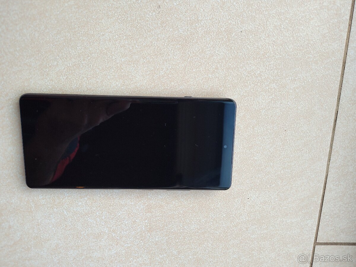 Predám telefón OnePlus 12R Android