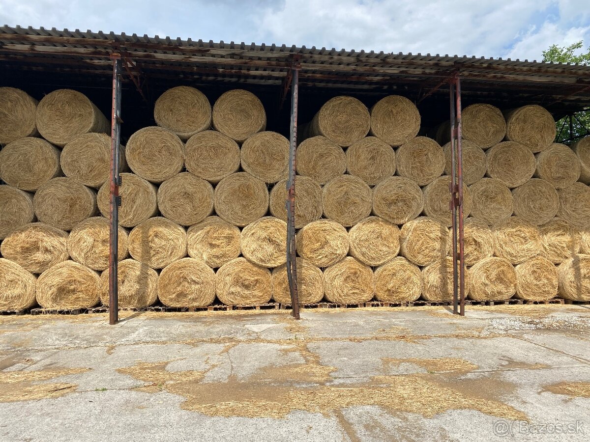 Predam balikovane seno