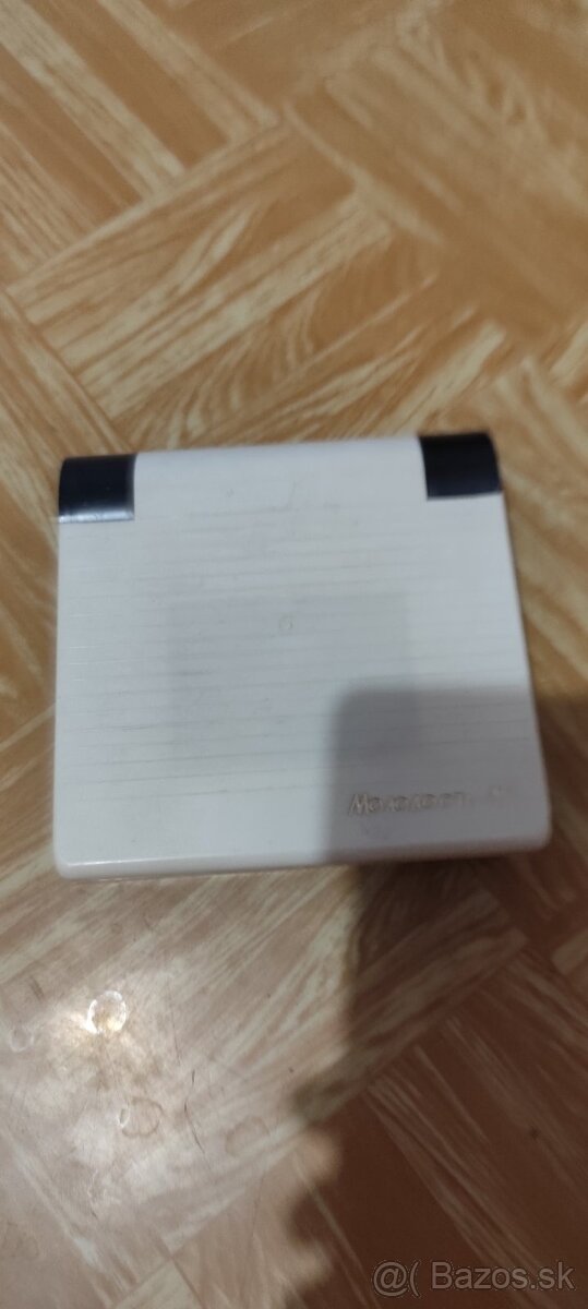 Retro holiaci strojcek Molodost