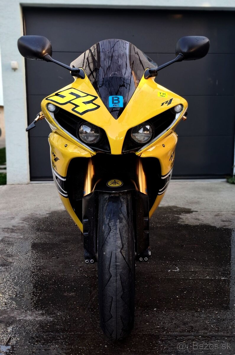Yamaha YZF-R1 TCS 2014 RN22 + video