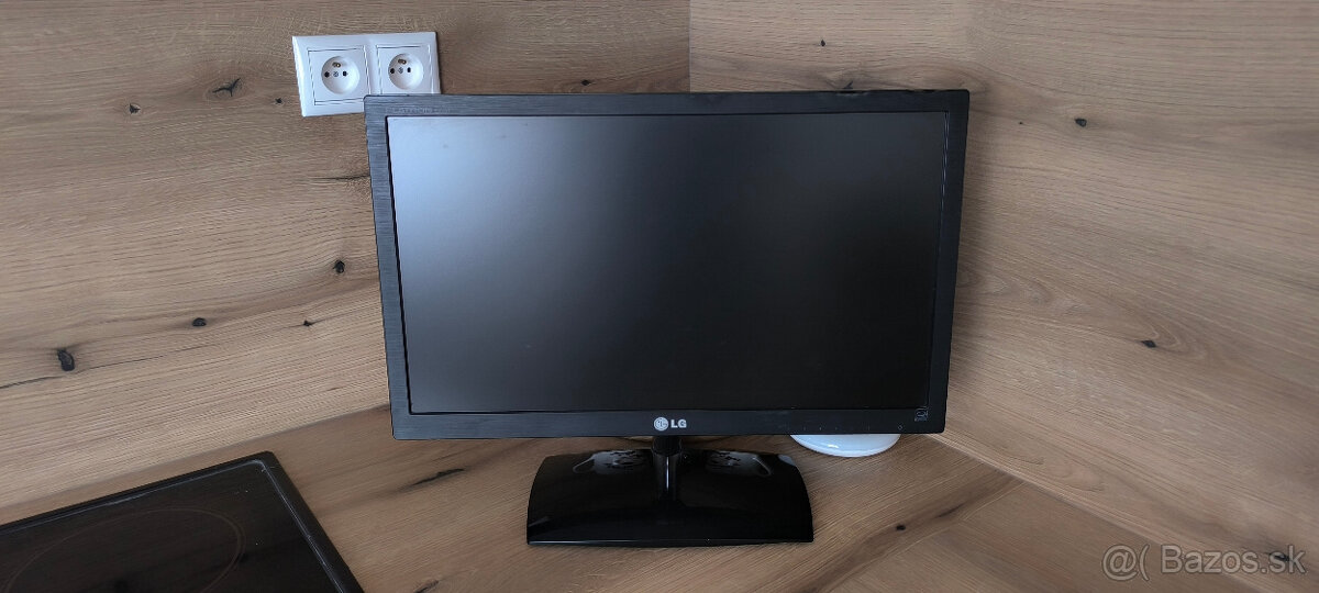 LG flatron E2251ST