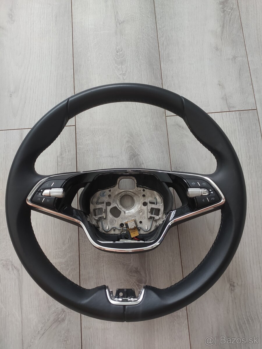 Volant Škoda Octavia 4 Fabia 4 kamiq karoq