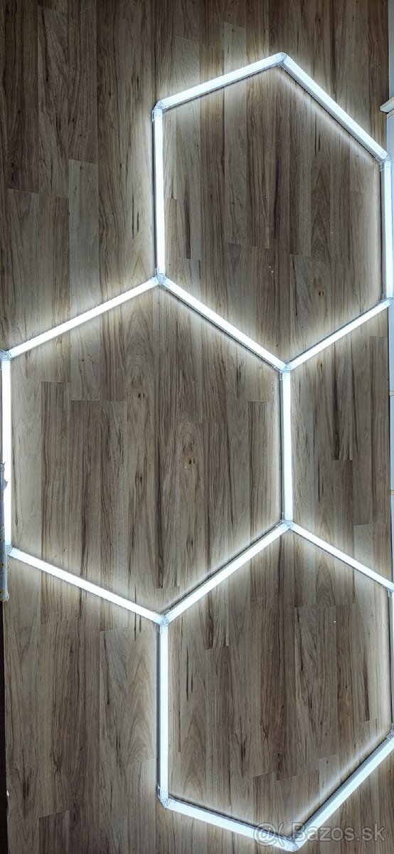 LED svetlo 300x160cm