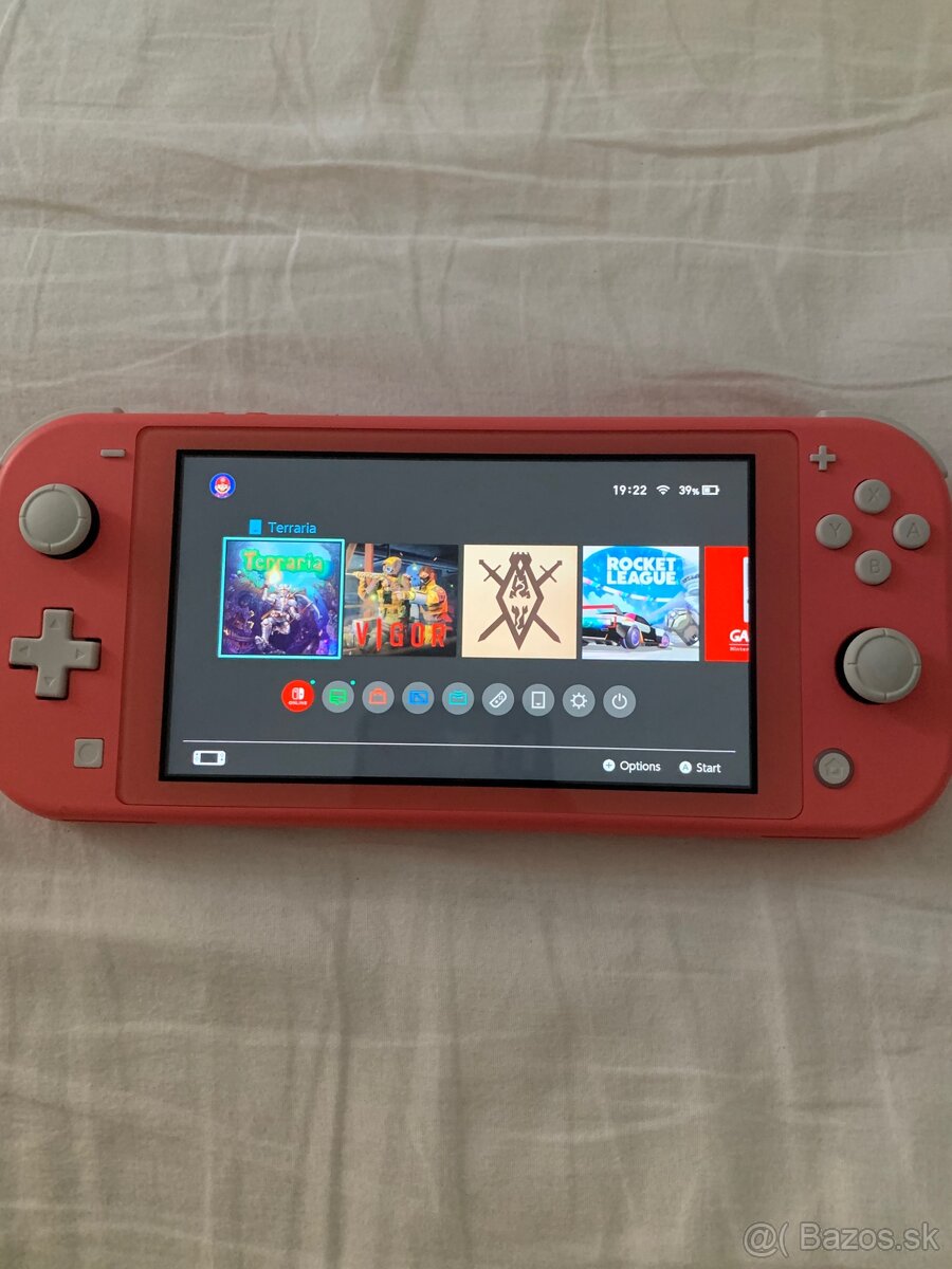 Nintendo switch - Coral