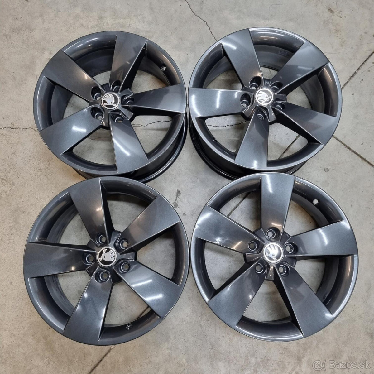 Hliníkové Škoda disky 5x112 R17 7J ET45