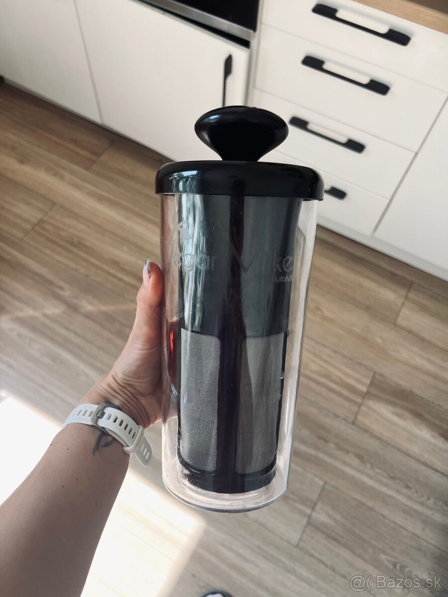 vegan milker - na vyrobu domacich veganskich mliek