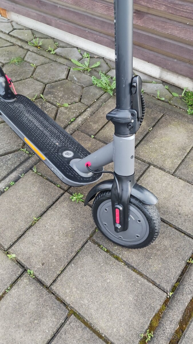 Elektrická kolobezka Gogen