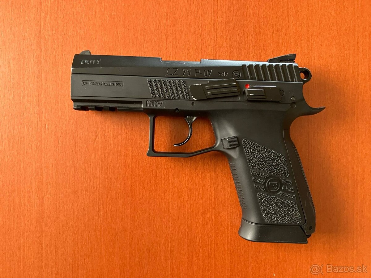 Predám airsoft pištoľ CZ 75 P-07 Duty CO₂ + príslušenstvo